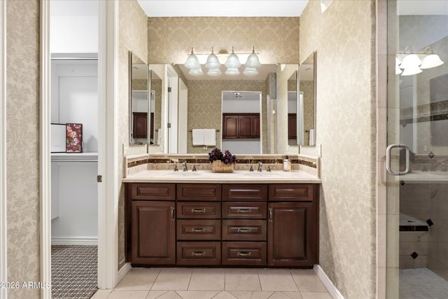 4425 N 24TH Place, Phoenix, AZ 85016
