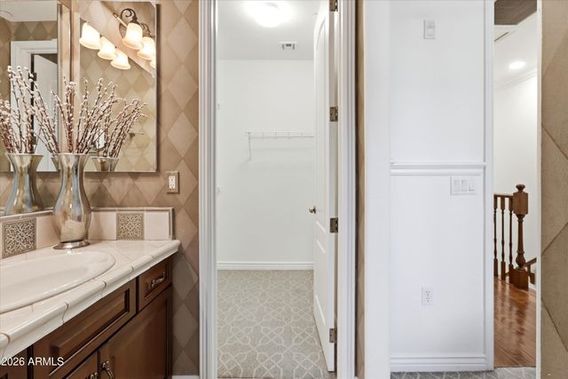 4425 N 24TH Place, Phoenix, AZ 85016