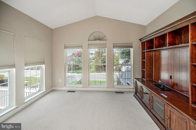 9722 BIG BETHEL RD, Fredericksburg, VA 22407
