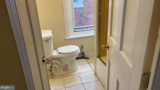 247 E OAK ST, Norristown, PA 19401