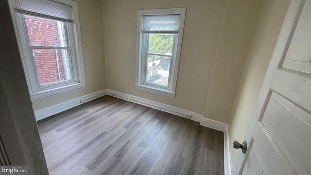 247 E OAK ST, Norristown, PA 19401