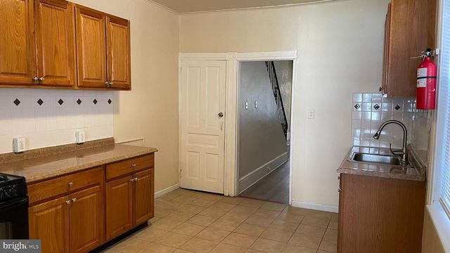 247 E OAK ST, Norristown, PA 19401