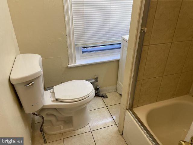 247 E OAK ST, Norristown, PA 19401