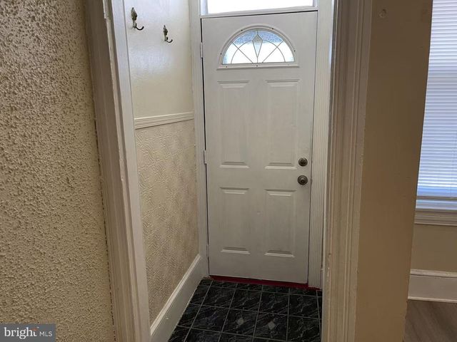247 E OAK ST, Norristown, PA 19401