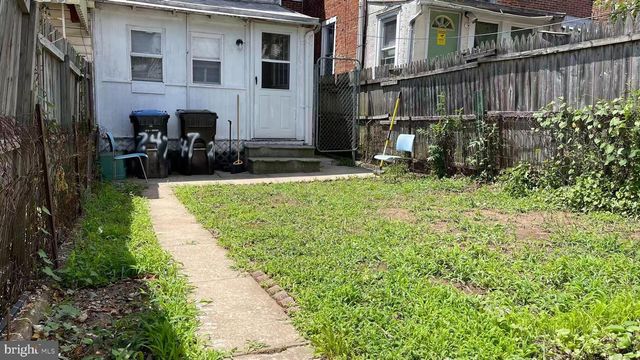 247 E OAK ST, Norristown, PA 19401