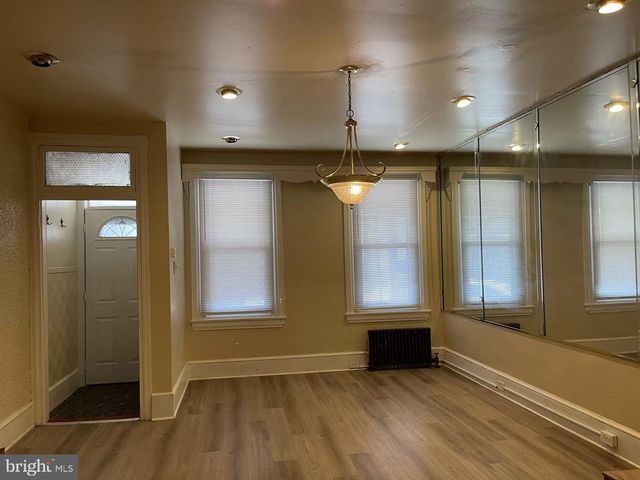 247 E OAK ST, Norristown, PA 19401
