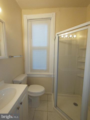 247 E OAK ST, Norristown, PA 19401