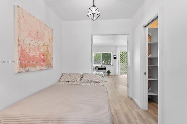 641 Espanola Way 24, Miami Beach, FL 33139