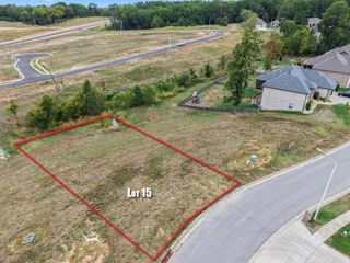 5921 South Meadowood Avenue, Springfield, MO 65810