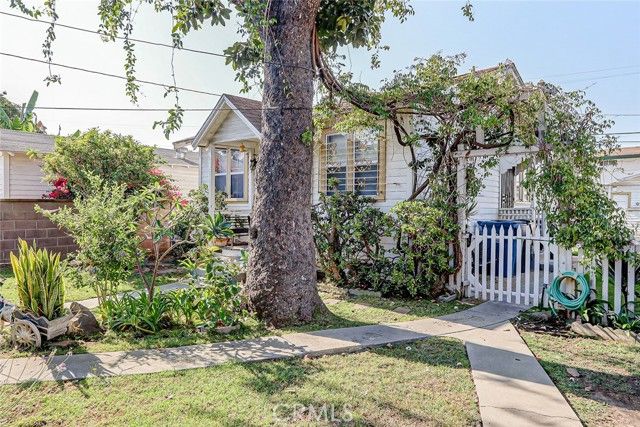 122 E Spruce, Inglewood, CA 90301