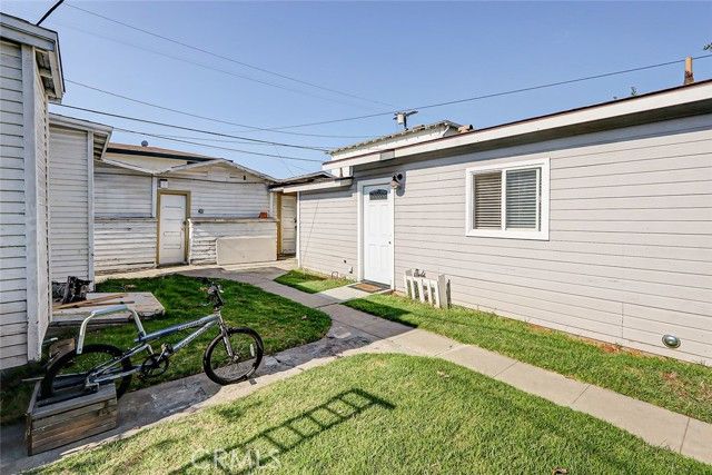 122 E Spruce, Inglewood, CA 90301