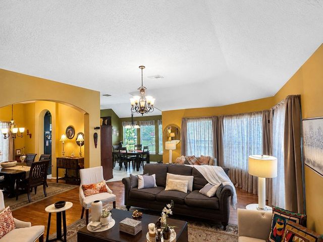 3120 Sand Shadow Drive, League City, TX 77573
