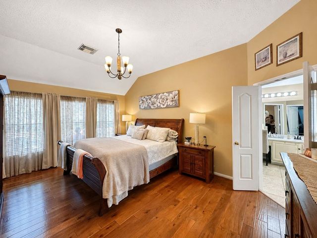 3120 Sand Shadow Drive, League City, TX 77573