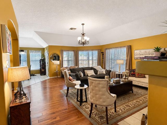 3120 Sand Shadow Drive, League City, TX 77573