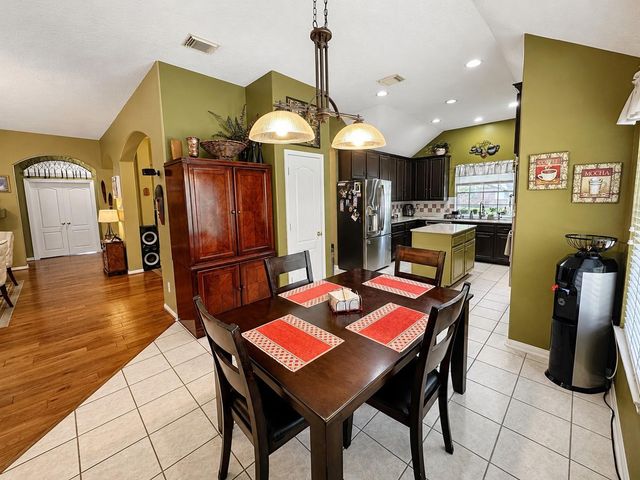 3120 Sand Shadow Drive, League City, TX 77573