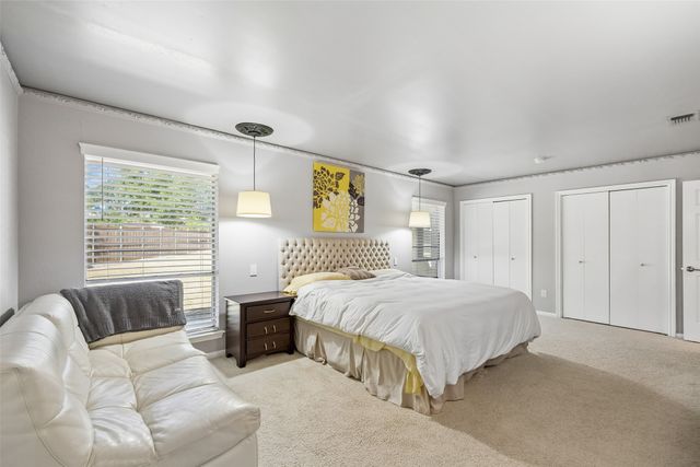 1303 Heather Glen Street, Duncanville, TX 75137