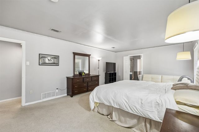 1303 Heather Glen Street, Duncanville, TX 75137