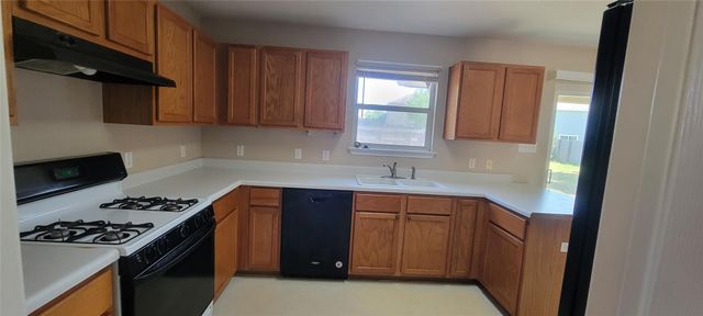 730 Blair Ave, Bastrop, TX 78602
