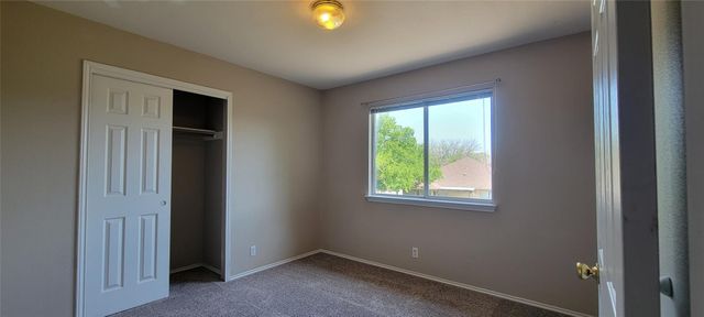 730 Blair Ave, Bastrop, TX 78602