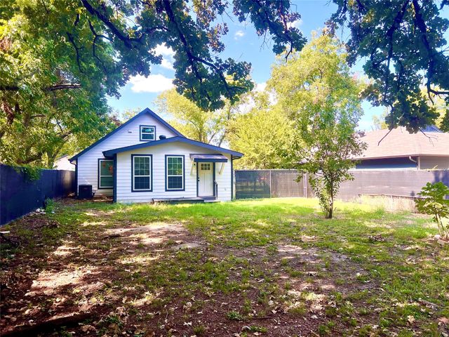 411 Euclid Street, Cleburne, TX 76033