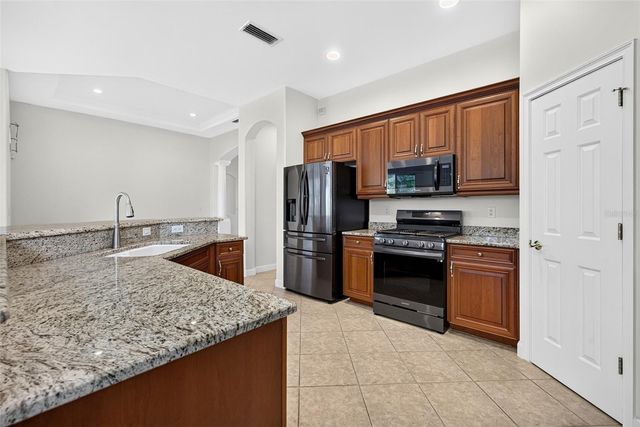 141 MEDICI TERRACE, North Venice, FL 34275