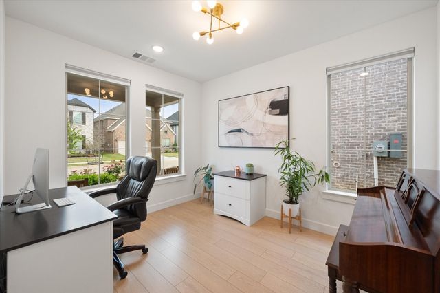 208 Scottish Way, Mansfield, TX 76063