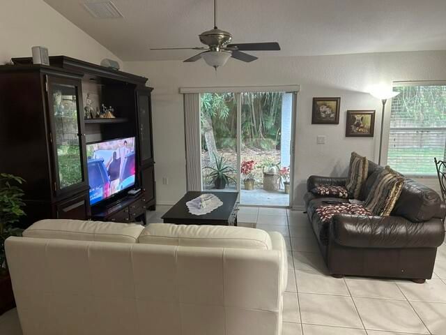 5079 Rambler Rose Way, West Palm Beach, FL 33415