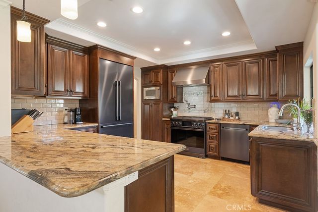 736 14th, Huntington Beach, CA 92648