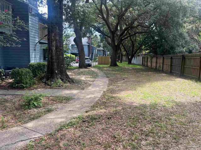 7225 W Fairfield Dr A3, Pensacola, FL 32506
