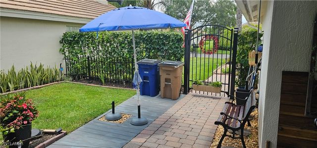 2305 Summersweet DR, Alva, FL 33920