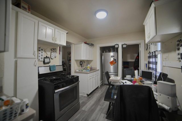 4828 N 25th STREET, Milwaukee, WI 53209