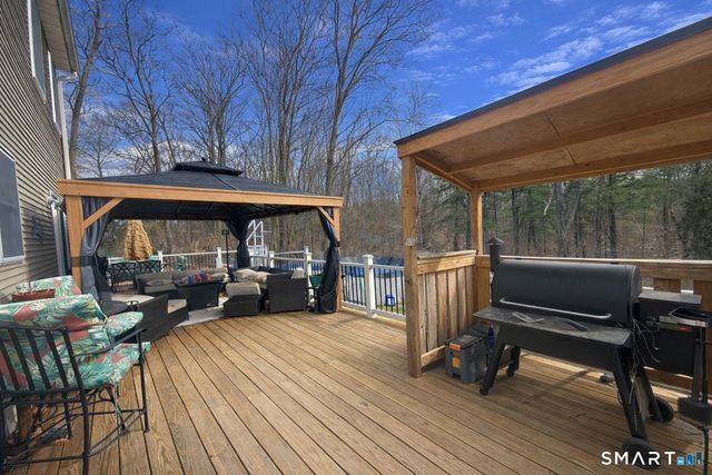 79 All Hallows Road, Plainfield, CT 06239