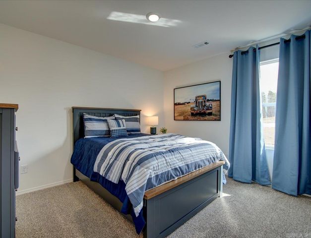 240 Bighorn Trail, Maumelle, AR 72113