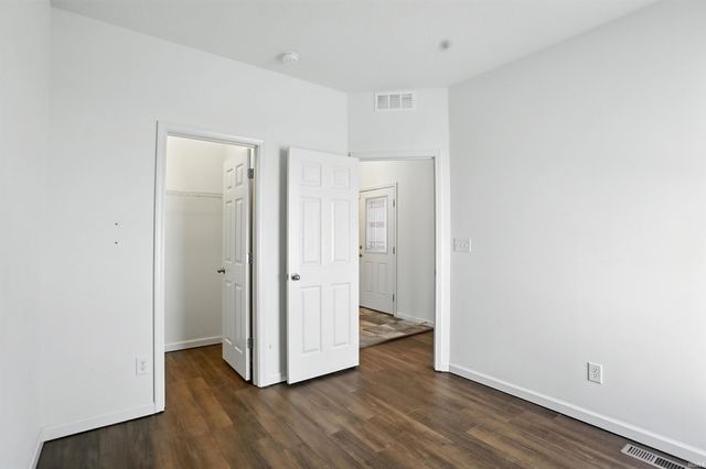 5342 W Stonewood Drive, Bloomington, IN 47404