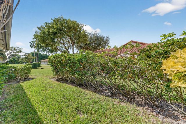 6215 Kings Gate Circle, Delray Beach, FL 33484