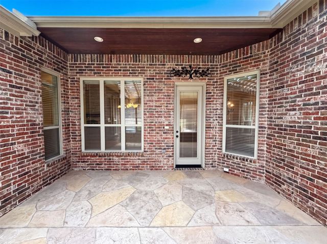 6113 Rock Dove Circle, Colleyville, TX 76034