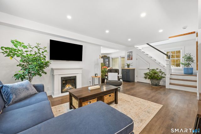 167 North Avenue Cottage, Westport, CT 06880