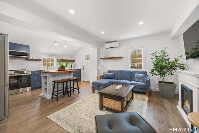 167 North Avenue Cottage, Westport, CT 06880