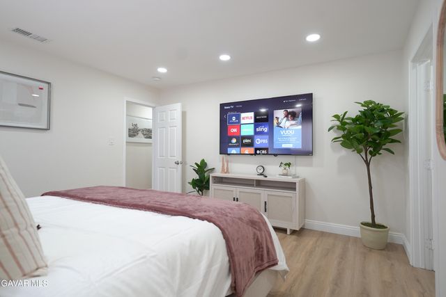 850 W Milling Street, Lancaster, CA 93534