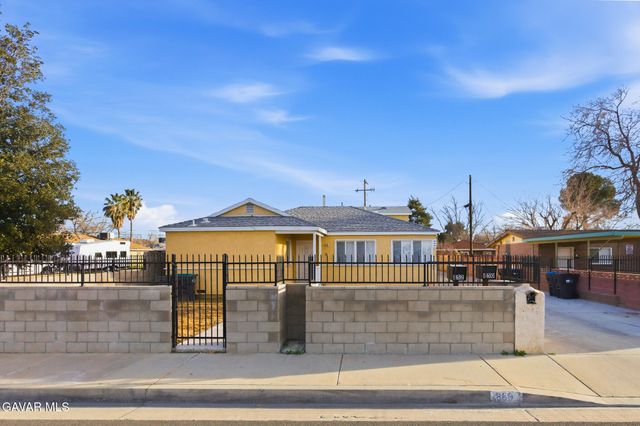 850 W Milling Street, Lancaster, CA 93534