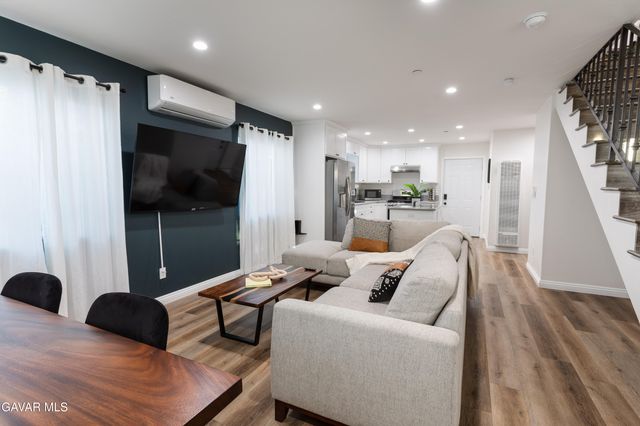 850 W Milling Street, Lancaster, CA 93534