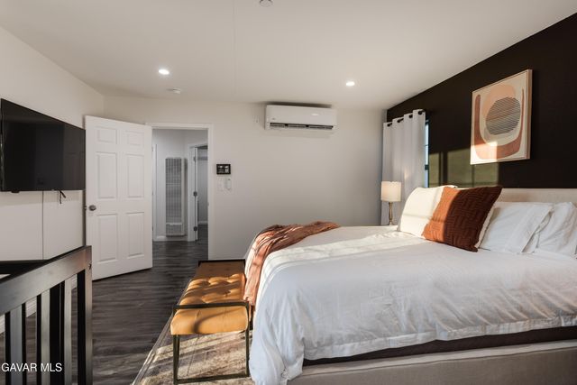 850 W Milling Street, Lancaster, CA 93534