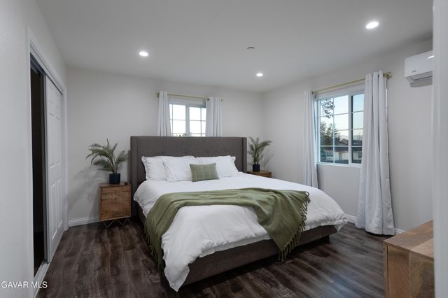 850 W Milling Street, Lancaster, CA 93534