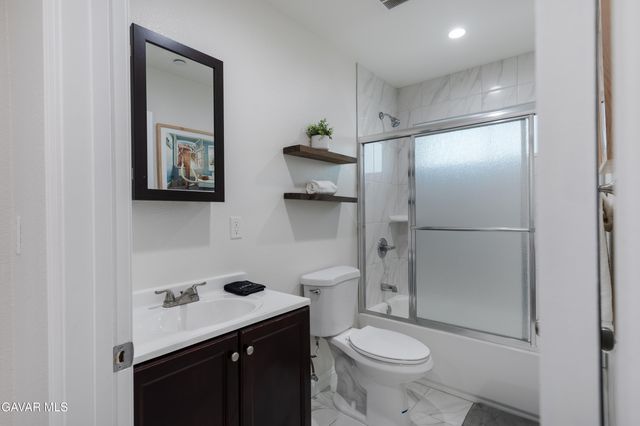 850 W Milling Street, Lancaster, CA 93534