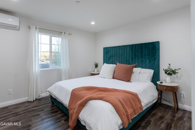 850 W Milling Street, Lancaster, CA 93534