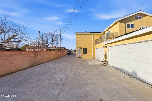 850 W Milling Street, Lancaster, CA 93534