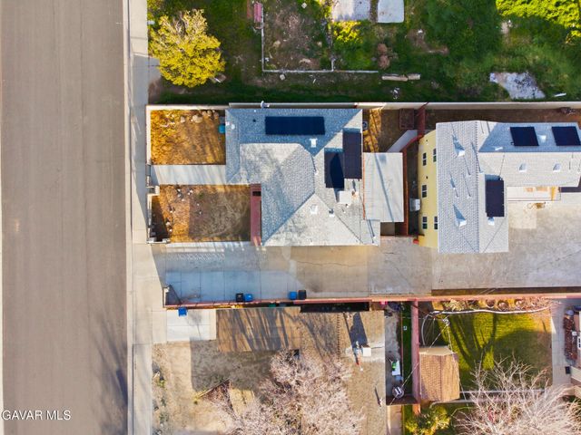 850 W Milling Street, Lancaster, CA 93534