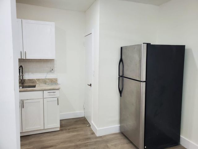 1947 Madison Street 2, Hollywood, FL 33020