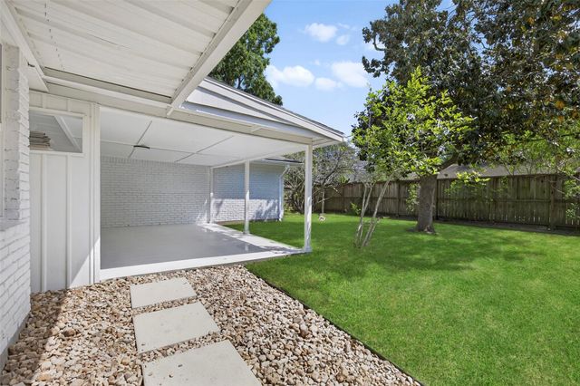 5447 Darnell Street, Houston, TX 77096