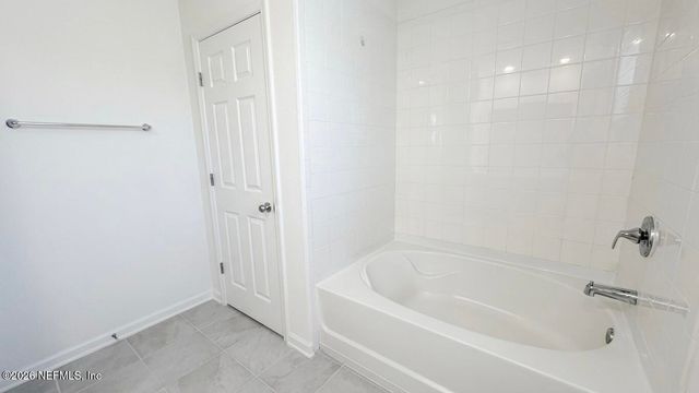 6673 BURNT CREEK Road, Jacksonville, FL 32222